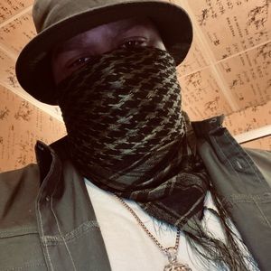 Meet your Posher, Ryan